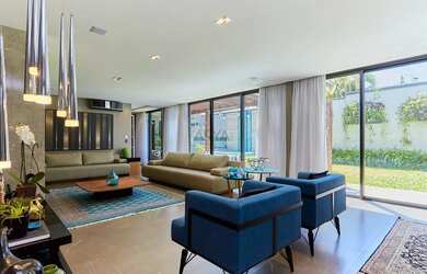 Imagem 3: Casa em condomínio no Seminário ARYA1