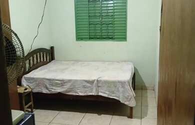 Imagem 13: Vende se casa em Paracatu MG no urgente caso de doença para fazer uma...