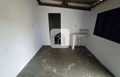 Imagem: O depósito possui 280m² de Área e está localizado em Custódio