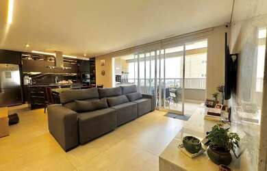 Imagem: O apartamento possui 3 Dormitórios, 4 Banheiros, 2 Vagas na