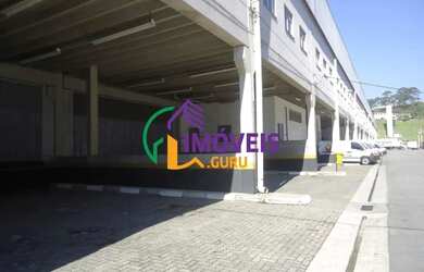 Imagem: O depósito possui 5 Vagas na garagem, 2.598m² de Área e