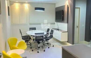 Imagem: O depósito possui 1 Vaga na garagem e 53m² de Área e está