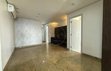 Imagem 4: Varandas do Rio Negro | 4 Suítes | Vista Deslumbrante