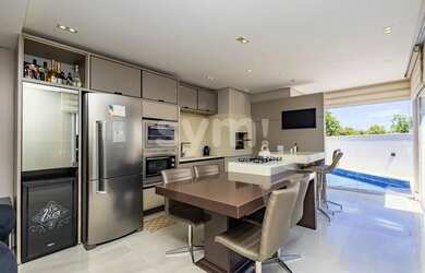 Imagem 2: Casa em Condominio c piscina aquecida