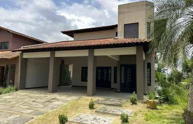 Imagem: A casa em condomínio possui 5 Dormitórios, 5 Banheiros, 2