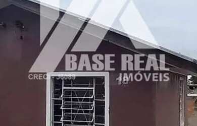 Imagem: A casa possui 2 Dormitórios, 1 Banheiro, 36m² de Área e Imóvel