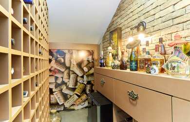 Imagem 12: Casa em condomínio no Seminário ARYA1