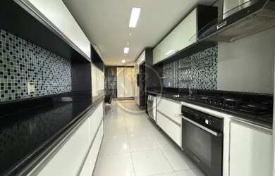 Imagem 5: Varandas do Rio Negro | 4 Suítes | Vista Deslumbrante