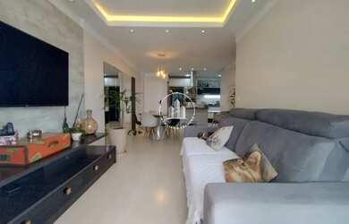 Imagem: O apartamento possui 3 Dormitórios, 2 Banheiros, 1 Vaga na