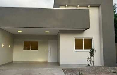 Imagem: A casa em condomínio possui 3 Dormitórios, 2 Banheiros, 2