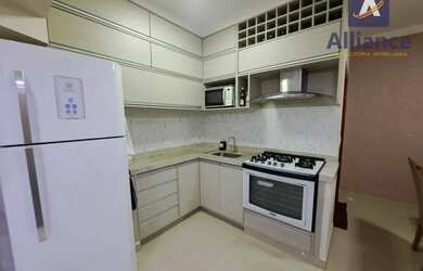 Imagem: A casa possui 3 Dormitórios, 3 Banheiros, 2 Vagas na garagem