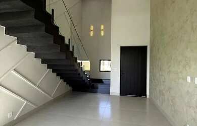 Imagem 2: Sobrado 3 suítes à venda no Parqville Pinheiros - Aparecida de Goiânia