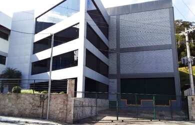 Imagem 9: Galpão para aluguel e venda possui 4570 metros quadrados - Itaipava - Petrópolis/RJ