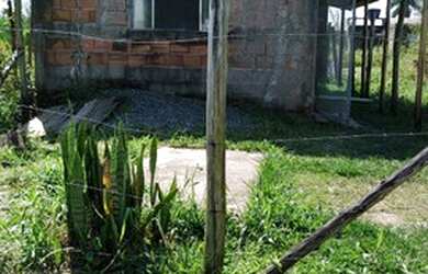 Imagem 2: Casa para venda possui 134 metros quadrados com 1 quarto em Balneário Gaivotas - Itanhaém