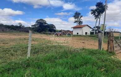 Imagem: A fazenda possui 245m² de Área e está localizado em Centro