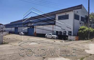 Imagem: O depósito possui 5 Vagas na garagem, 1.900m² de Área e