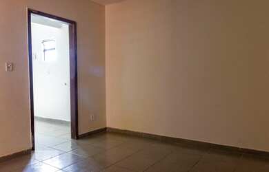 Imagem: O apartamento possui 1 Dormitório, 1 Banheiro e 35m² de Área