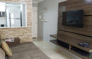 Imagem: O apartamento possui 2 Dormitórios, 1 Banheiro, 1 Vaga na garagem