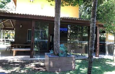 Imagem: A casa em condomínio possui 3 Dormitórios, 3 Banheiros, 4