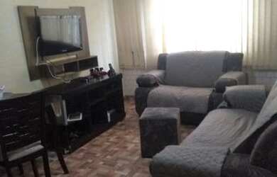 Imagem: O apartamento possui 3 Dormitórios, 1 Banheiro, 1 Vaga na garagem