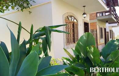 Imagem: A casa em condomínio possui 1 Dormitório, 2 Banheiros, 1 Vaga