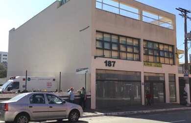 Imagem: Prédio/Edifício inteiro para aluguel possui 810 metros quadrados