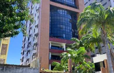 Imagem: O apartamento possui 3 Dormitórios, 4 Banheiros, 2 Vagas na