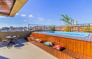 Imagem: O apartamento na cobertura possui 4 Dormitórios, 1 Banheiro