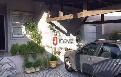 Imagem: A casa possui 2 Dormitórios, 3 Banheiros, 2 Vagas na garagem