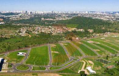 Imagem: O terreno possui 300m² de Área e está localizado em Jardins