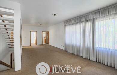 Imagem 12: IMOBILIARIA JUVEVÊ VENDE RESIDENCIA BACACHERI JARDIM SOCIAL4 DORM PRX DREAMLAND COMERCIAL