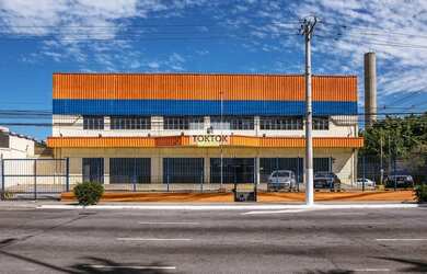 Imagem: O depósito possui 4.600m² de Área e está localizado em