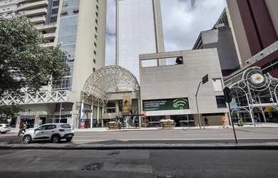 Imagem: O depósito possui 174m² de Área e está localizado em Centro