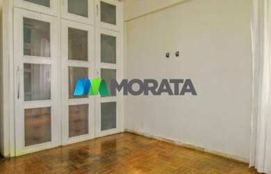 Imagem: O apartamento possui 4 Dormitórios, 3 Banheiros, 1 Vaga na