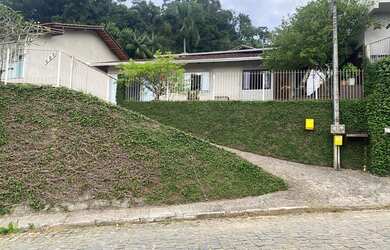 Imagem 10: Casa no Bairro Rio pequeno