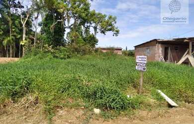 Imagem: O terreno possui 300m² de Área e está localizado em Penha