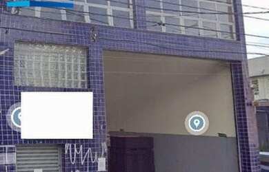 Imagem: O depósito possui 236m² de Área e está localizado em Santa