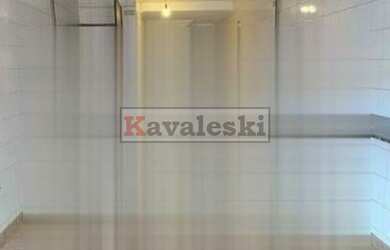 Imagem: A casa possui 1 Dormitório, 1 Banheiro, 1 Vaga na garagem