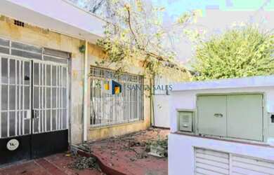 Imagem: O depósito possui 3 Vagas na garagem, 160m² de Área e está