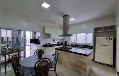 Imagem 11: Casa no condomínio Villa Dumont para venda