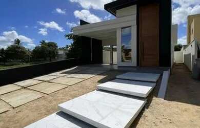 Imagem: A casa em condomínio possui 3 Dormitórios, 3 Banheiros, 3