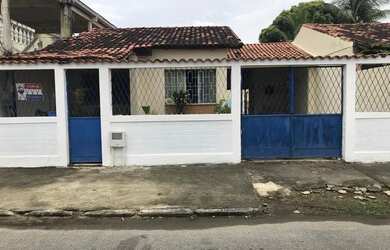 Imagem: A casa em condomínio possui 3 Dormitórios, 2 Banheiros, 2