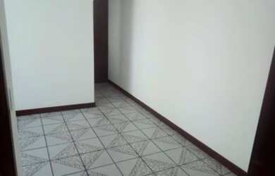 Imagem: O apartamento possui 2 Dormitórios, 1 Banheiro e está localizado