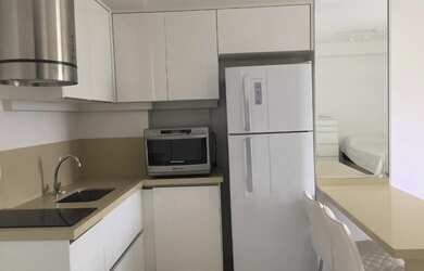 Imagem: O apartamento possui 1 Dormitório, 1 Banheiro, 1 Vaga na garagem