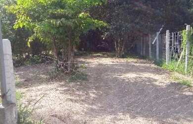 Imagem: O terreno possui 800m² de Área, Imóvel novo e está localizado