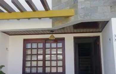 Imagem: A casa possui 2 Dormitórios, 1 Banheiro, 1 Vaga na garagem