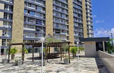 Imagem: O apartamento possui 3 Dormitórios, 3 Banheiros e 150m² de