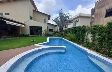 Imagem: A casa em condomínio possui 3 Dormitórios, 5 Banheiros, 2