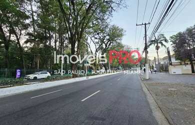 Imagem 2: Em frente ao Parque ibirapuera, 403m de terreno, 15 de frente