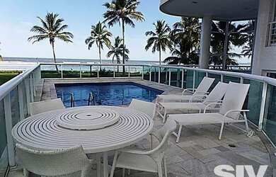 Imagem: O apartamento possui 5 Dormitórios, 3 Banheiros, 4 Vagas na